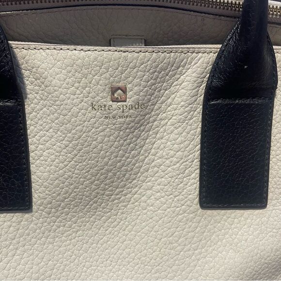 Kate Spade Southport Avenue Lydia bag Cream/black Pebbled Preowned - Picture 2 of 16